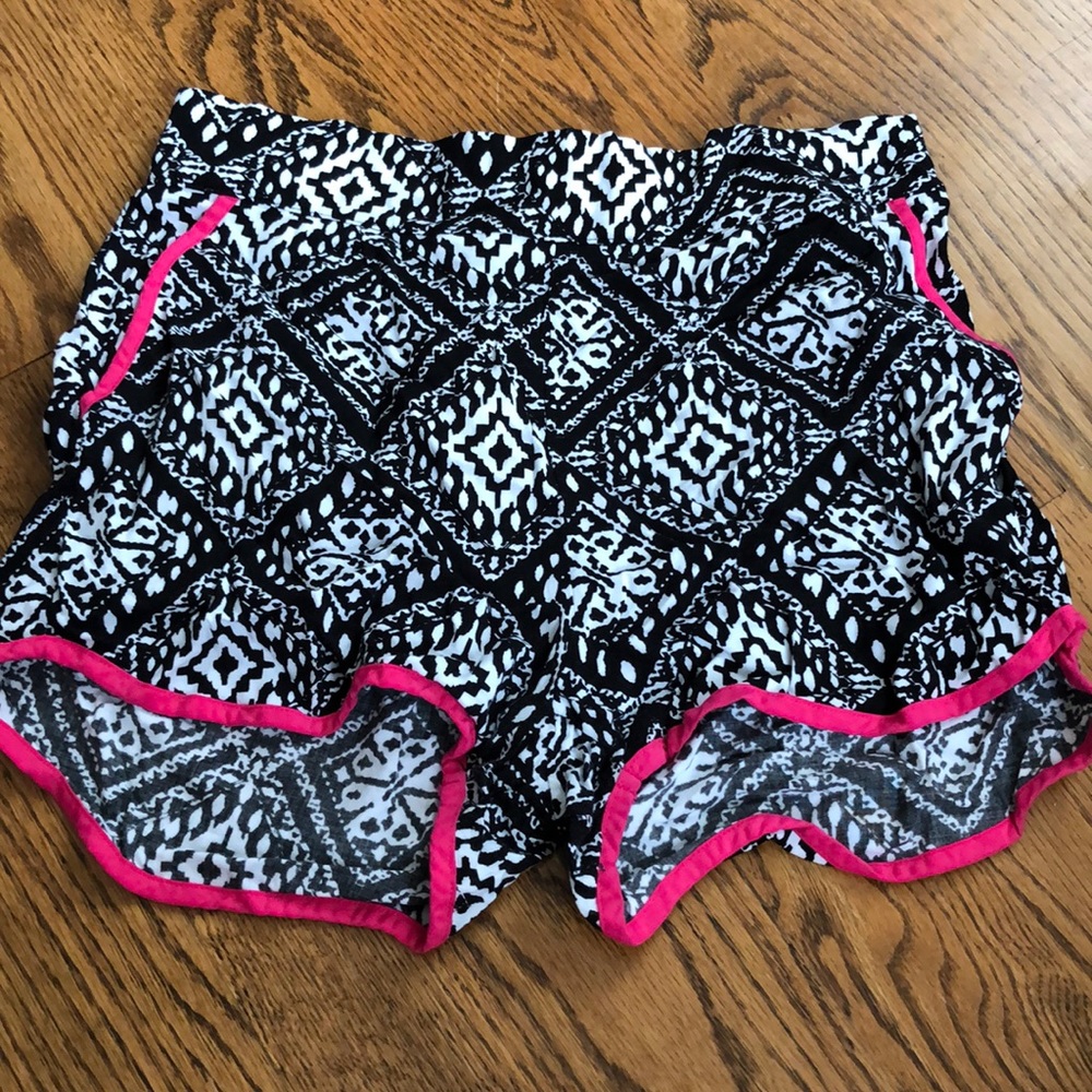 Flowy shorts